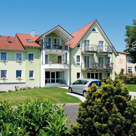 Отель Wein-Traeume Thuengersheim Экстерьер фото